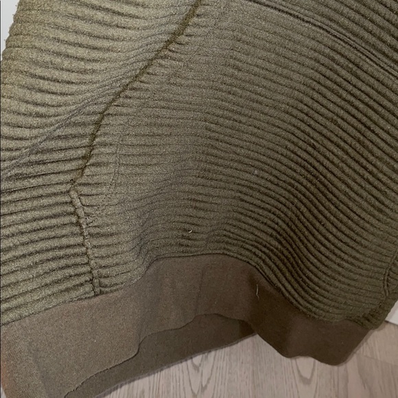 Hoodie - Picture 3 of 8